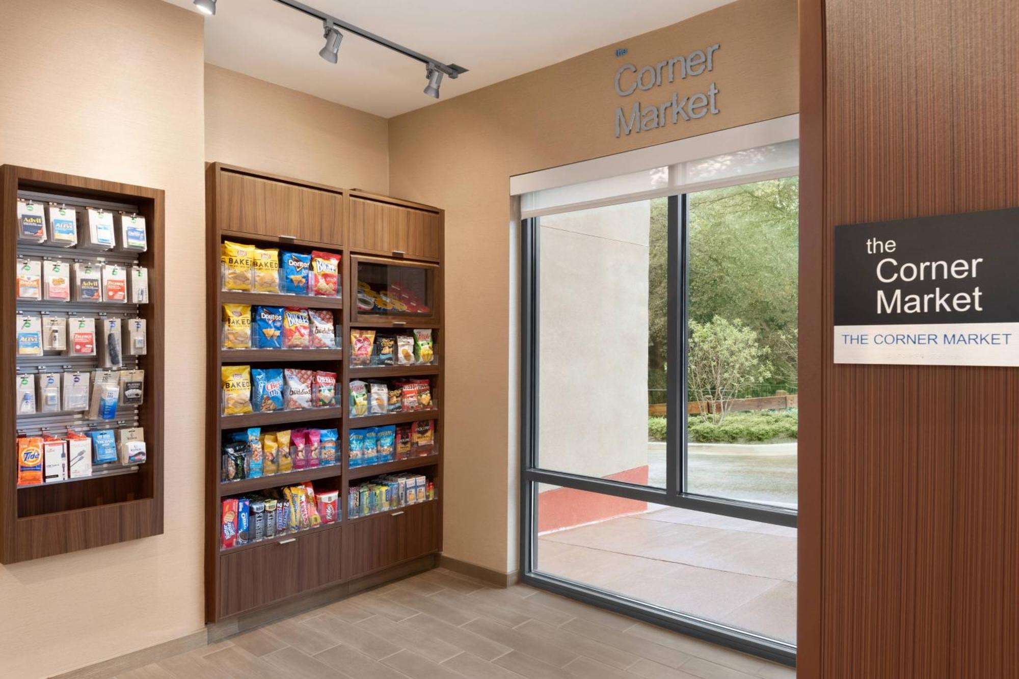 Fairfield Inn & Suites By Marriott Charlottesville Downtown/University Area Экстерьер фото